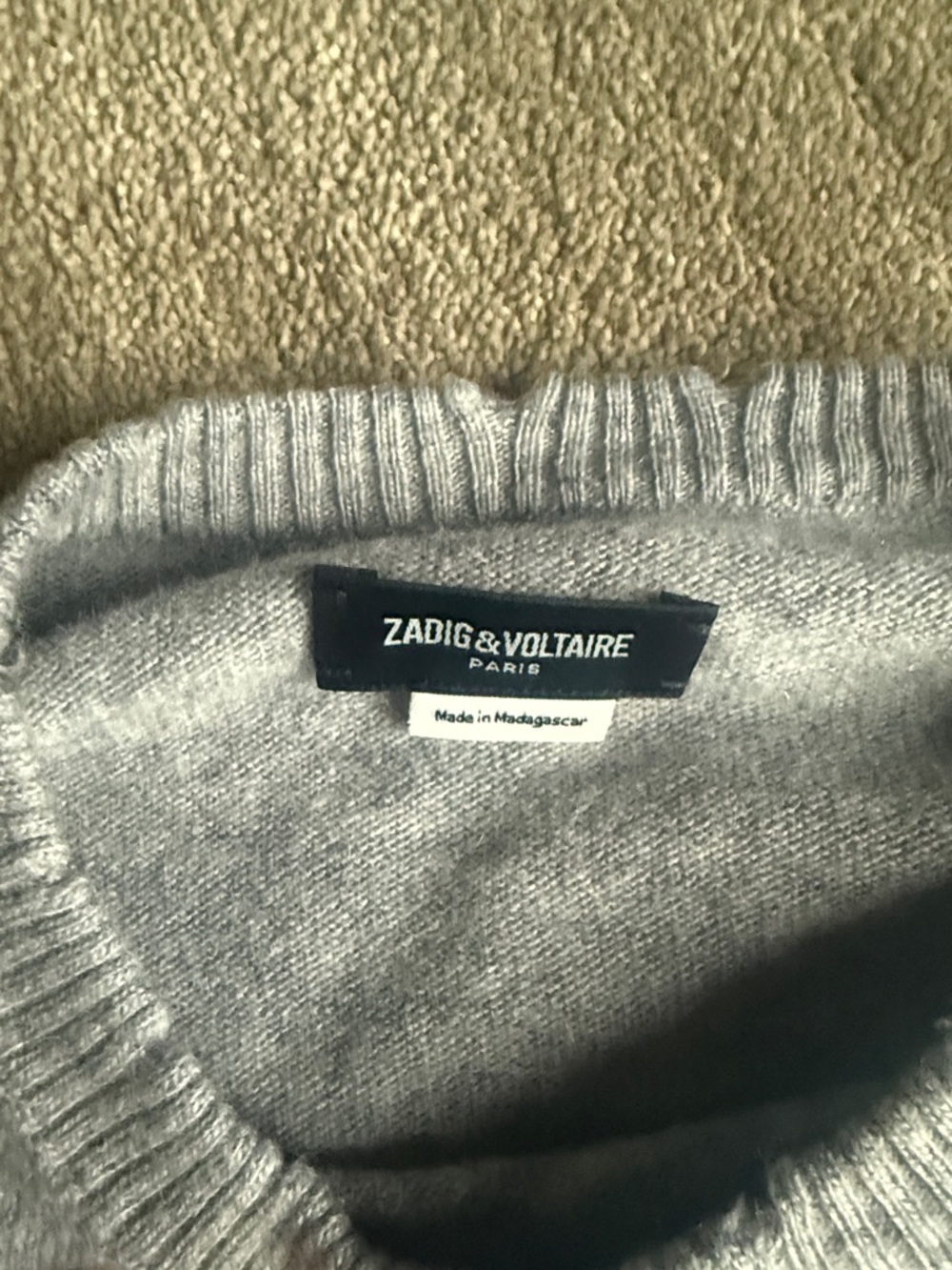 Zadig and Voltaire crystal leaf wool cashmere sweater distressed - Picture 2 of 5